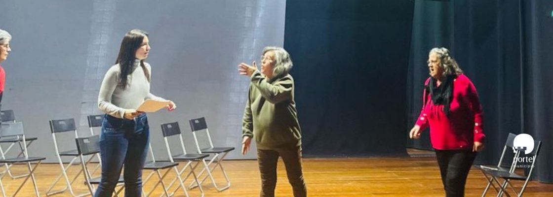 noticia-dentro-univ-senior-teatro-2025-3