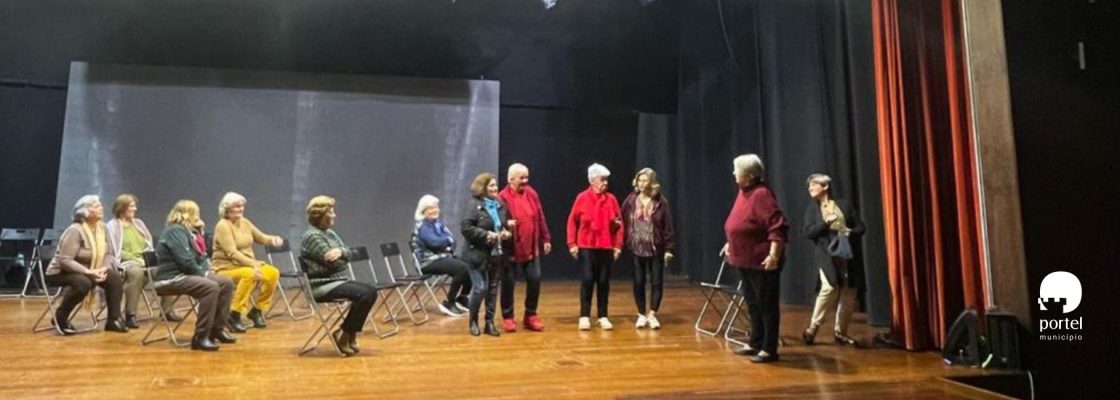 noticia-dentro-univ-senior-teatro-2025-4