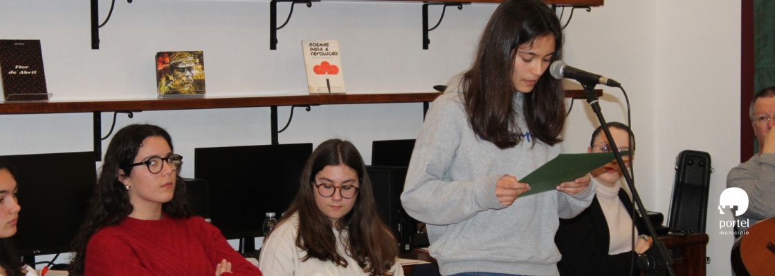noticia-dentro-serao-biblioteca-memorias-abril-2025-10